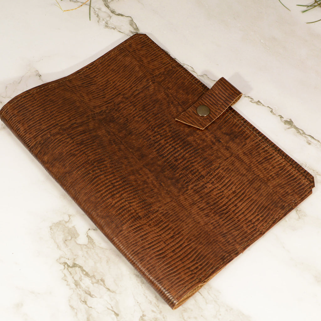 Leather A5 Journal Cover | 8 Textures, Engraving Option, Handmade - Nadin's Leather Studio