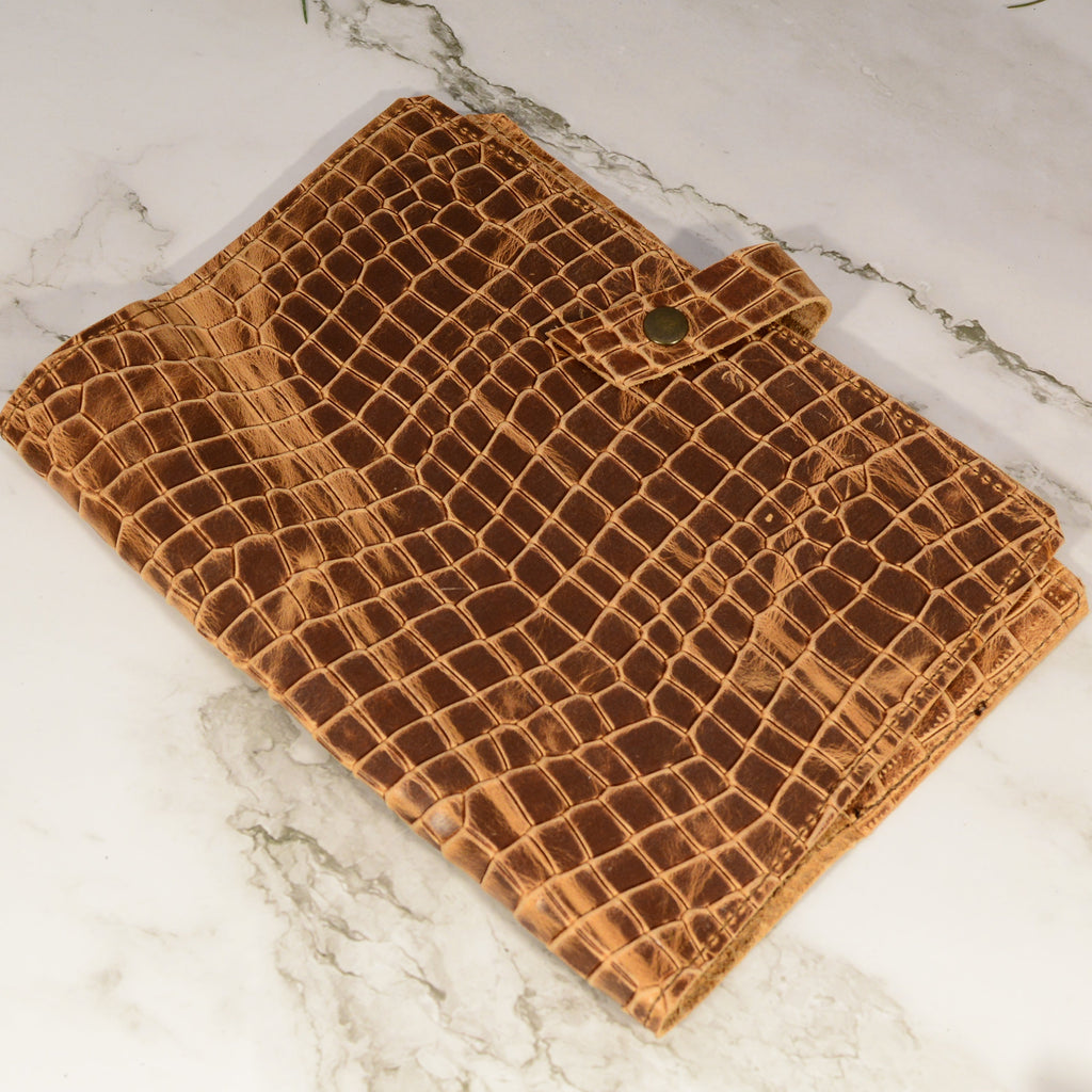 Leather A5 Journal Cover | 8 Textures, Engraving Option, Handmade - Nadin's Leather Studio